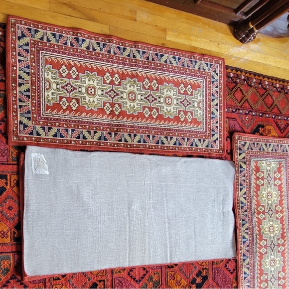 Vibrant Geometric Patterned Rug rectangle - Picture 13 of 16